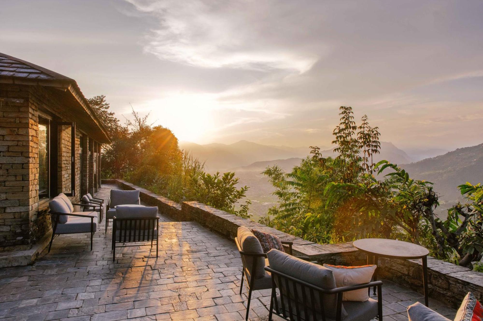 Tiger Mountain Pokhara Lodge Kültér fotó