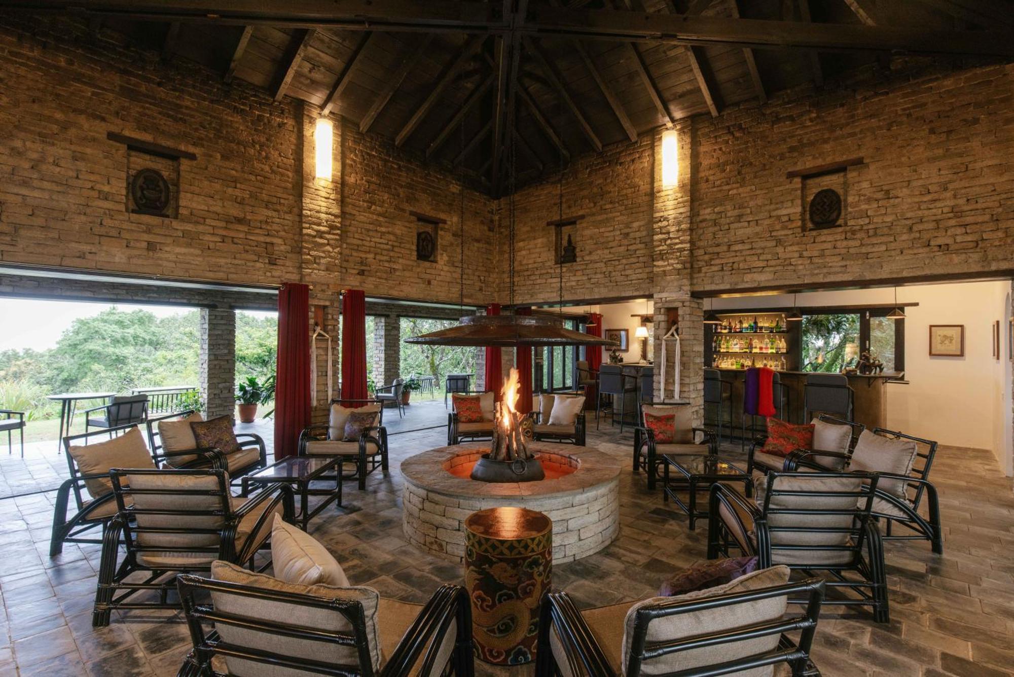 Tiger Mountain Pokhara Lodge Kültér fotó