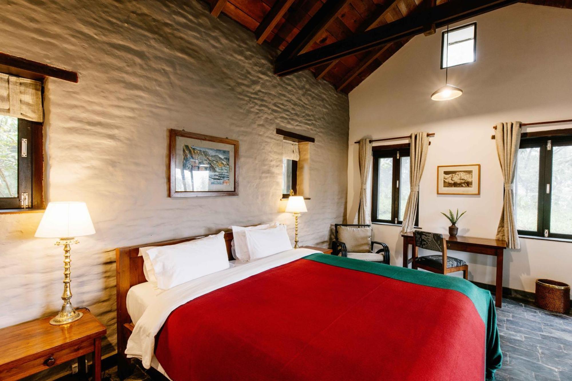 Tiger Mountain Pokhara Lodge Kültér fotó