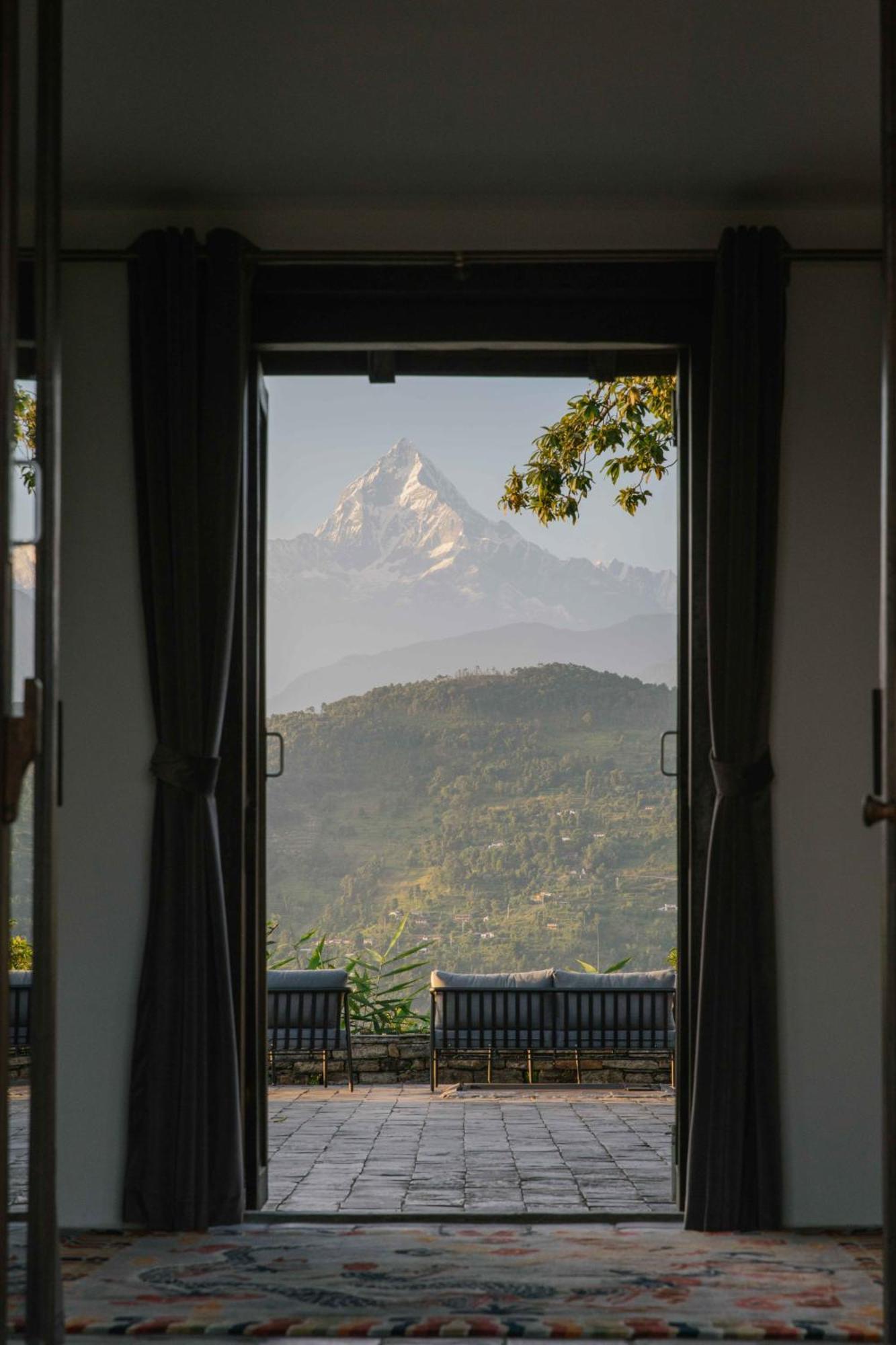 Tiger Mountain Pokhara Lodge Kültér fotó